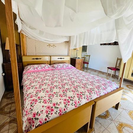 로카 임페리알레 Big House Vicino Al Castello 아파트 외부 사진