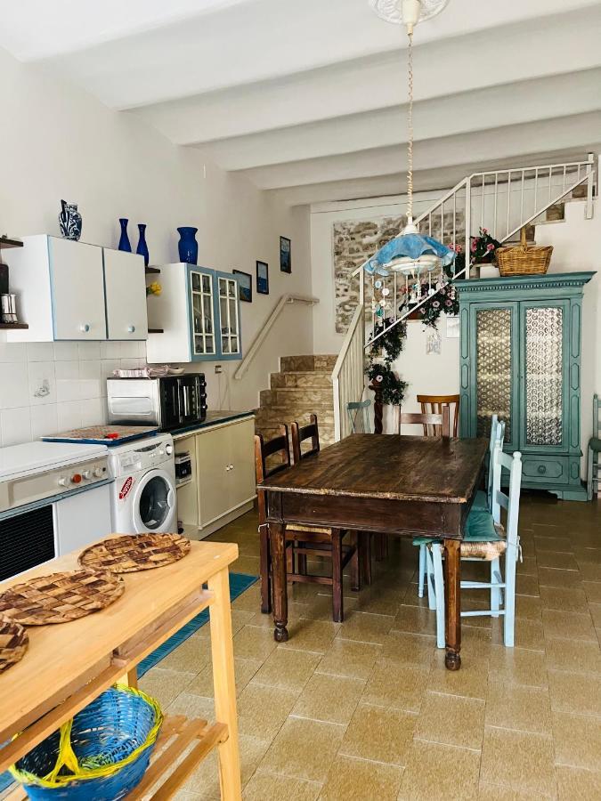 로카 임페리알레 Big House Vicino Al Castello 아파트 외부 사진