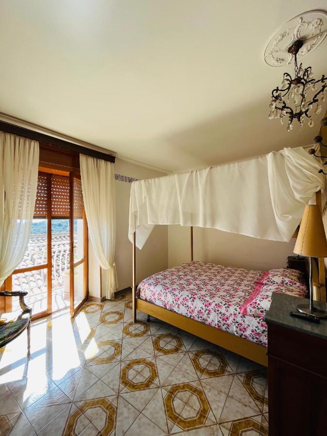 로카 임페리알레 Big House Vicino Al Castello 아파트 외부 사진